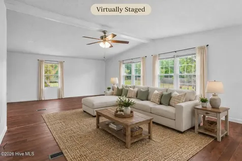 101 Aberdeen Lane Jacksonville NC 28540