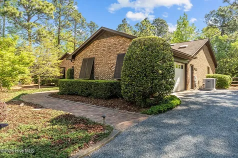 3 Mcdonald Place Pinehurst NC 28374