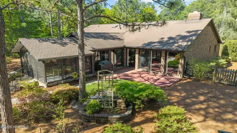 3 Mcdonald Place Pinehurst NC 28374