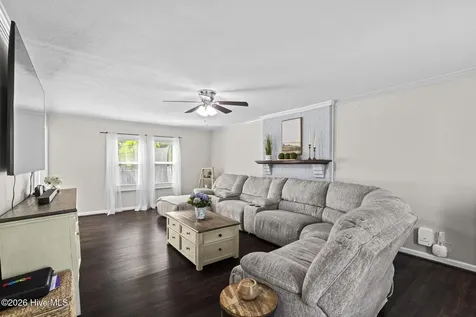 2724 Northwoods Drive Jacksonville NC 28540