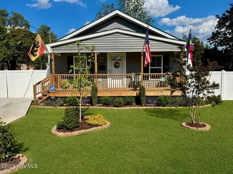 216 Jones Street New Bern NC 28562