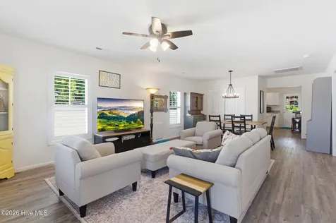 216 Jones Street New Bern NC 28562