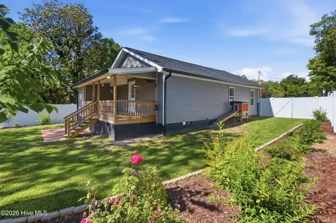 216 Jones Street New Bern NC 28562