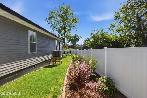 216 Jones Street New Bern NC 28562