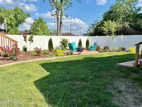 216 Jones Street New Bern NC 28562