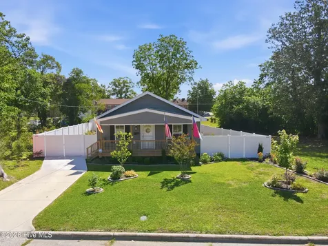 216 Jones Street New Bern NC 28562