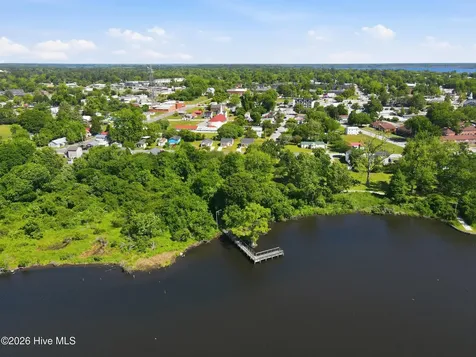 216 Jones Street New Bern NC 28562
