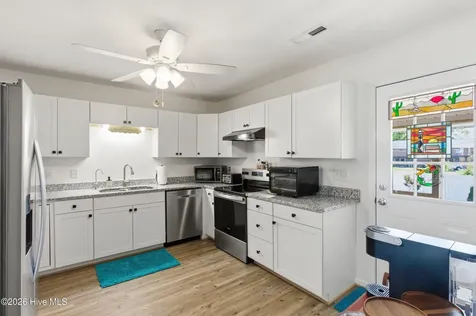 216 Jones Street New Bern NC 28562