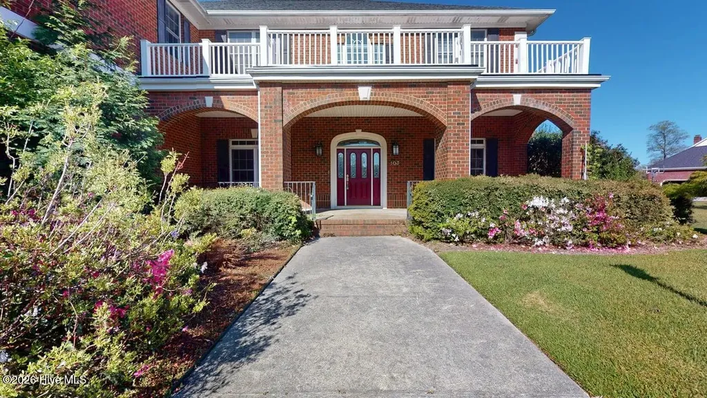 103 Grey Barn Road Jacksonville NC 28540