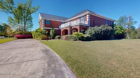 103 Grey Barn Road Jacksonville NC 28540