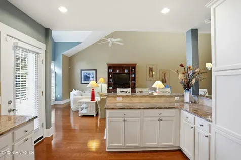 2537 St James Drive SE Southport NC 28461