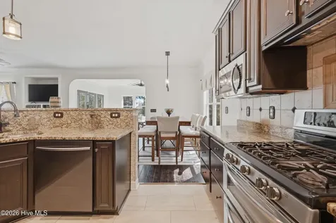 410 Compass Point Hampstead NC 28443
