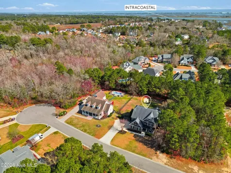 410 Compass Point Hampstead NC 28443