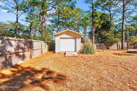 18 Brierwood Road SW Shallotte NC 28470