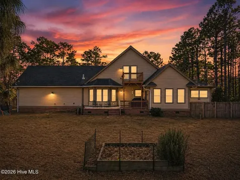 18 Brierwood Road SW Shallotte NC 28470