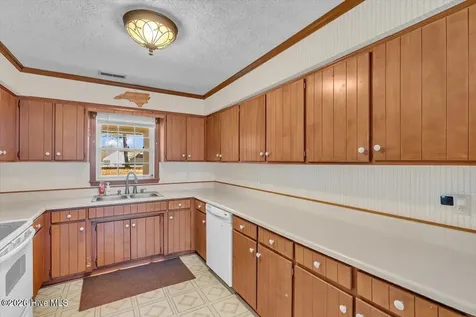 114 Education Lane Havelock NC 28532