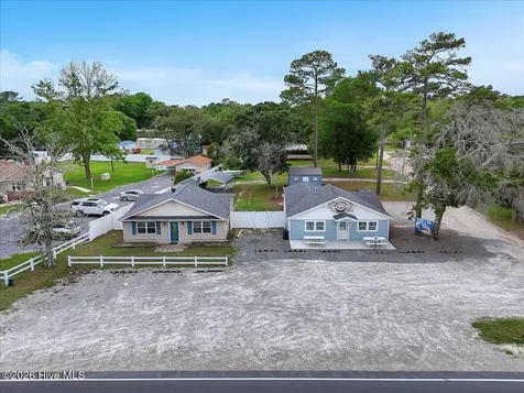 3331 Holden Beach Road SW Supply NC 28462