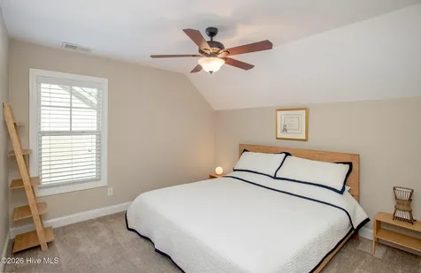 101 Scouts Bend Road Beaufort NC 28516