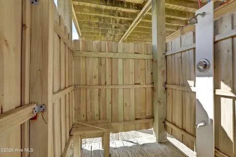 36 Porpoise Place North Topsail Beach NC 28460