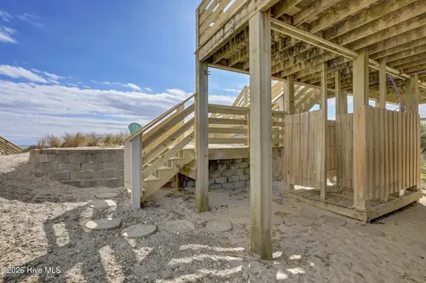 36 Porpoise Place North Topsail Beach NC 28460