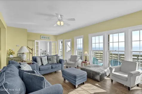 36 Porpoise Place North Topsail Beach NC 28460