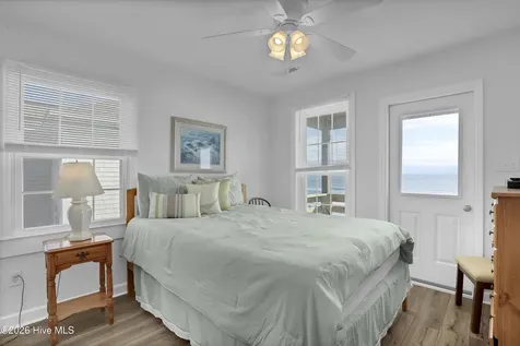 36 Porpoise Place North Topsail Beach NC 28460