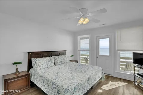 36 Porpoise Place North Topsail Beach NC 28460