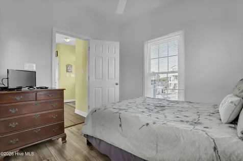 36 Porpoise Place North Topsail Beach NC 28460