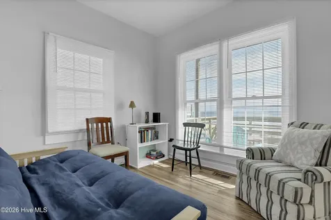 36 Porpoise Place North Topsail Beach NC 28460