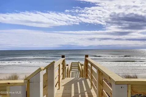36 Porpoise Place North Topsail Beach NC 28460