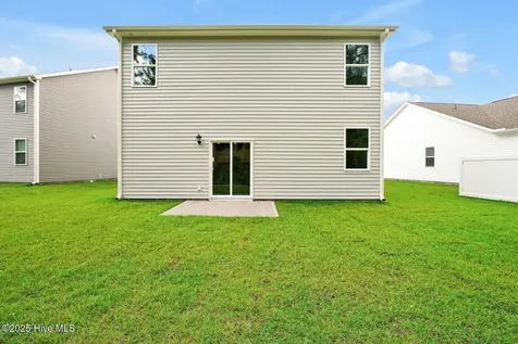 413 Oak Knoll Drive Jacksonville NC 28546