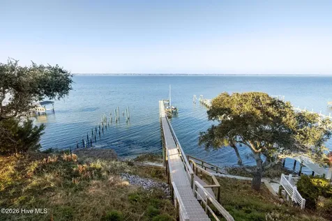 1704 Emerald Drive Emerald Isle NC 28594