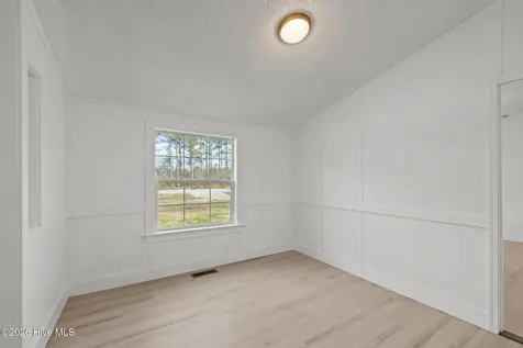4113 N Highway 101 Newport NC 28570