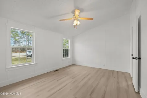 4113 N Highway 101 Newport NC 28570
