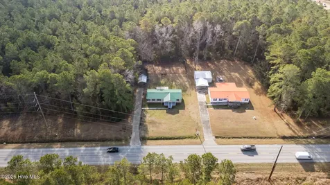4113 N Highway 101 Newport NC 28570