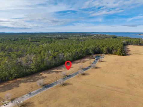 109 Bare Foot Court Havelock NC 28532