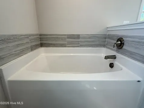 43 N Bandwheel Way Hampstead NC 28443