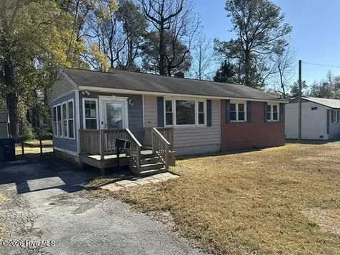 404 Delmar Road Jacksonville NC 28540