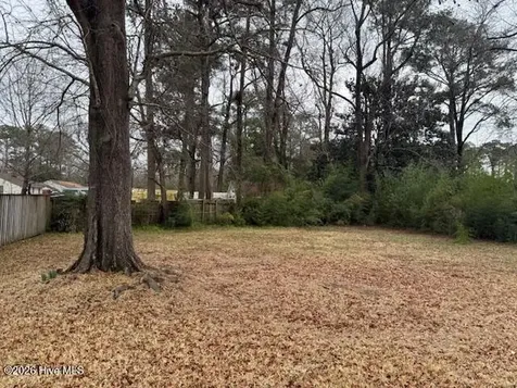 404 Delmar Road Jacksonville NC 28540