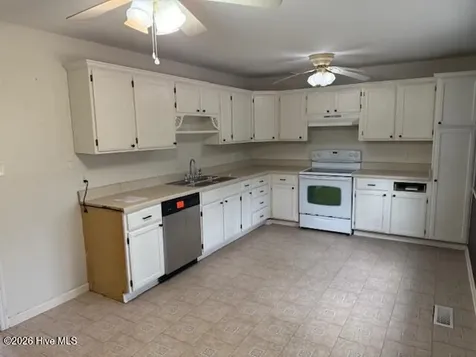 404 Delmar Road Jacksonville NC 28540