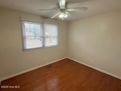 404 Delmar Road Jacksonville NC 28540