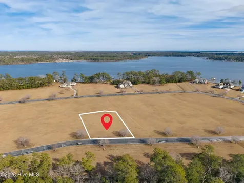 110 Bare Foot Court Havelock NC 28532
