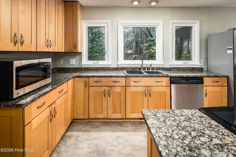 313 King George Road Greenville NC 27858