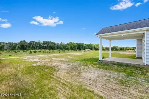313 Creeks Edge Drive Pikeville NC 27863