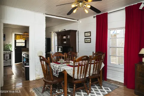 414 Phillips Street Edenton NC 27932
