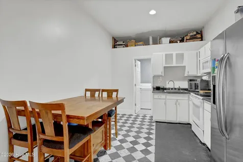 106 N Oak Drive Surf City NC 28445