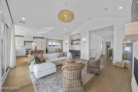 11 Amidships Lane Hampstead NC 28443
