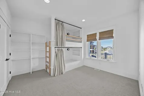 11 Amidships Lane Hampstead NC 28443