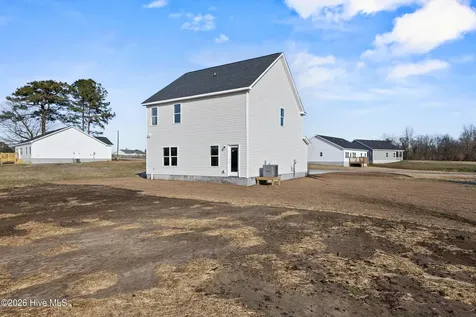 240 Deer Haven Drive Richlands NC 28574