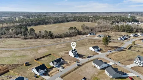 240 Deer Haven Drive Richlands NC 28574